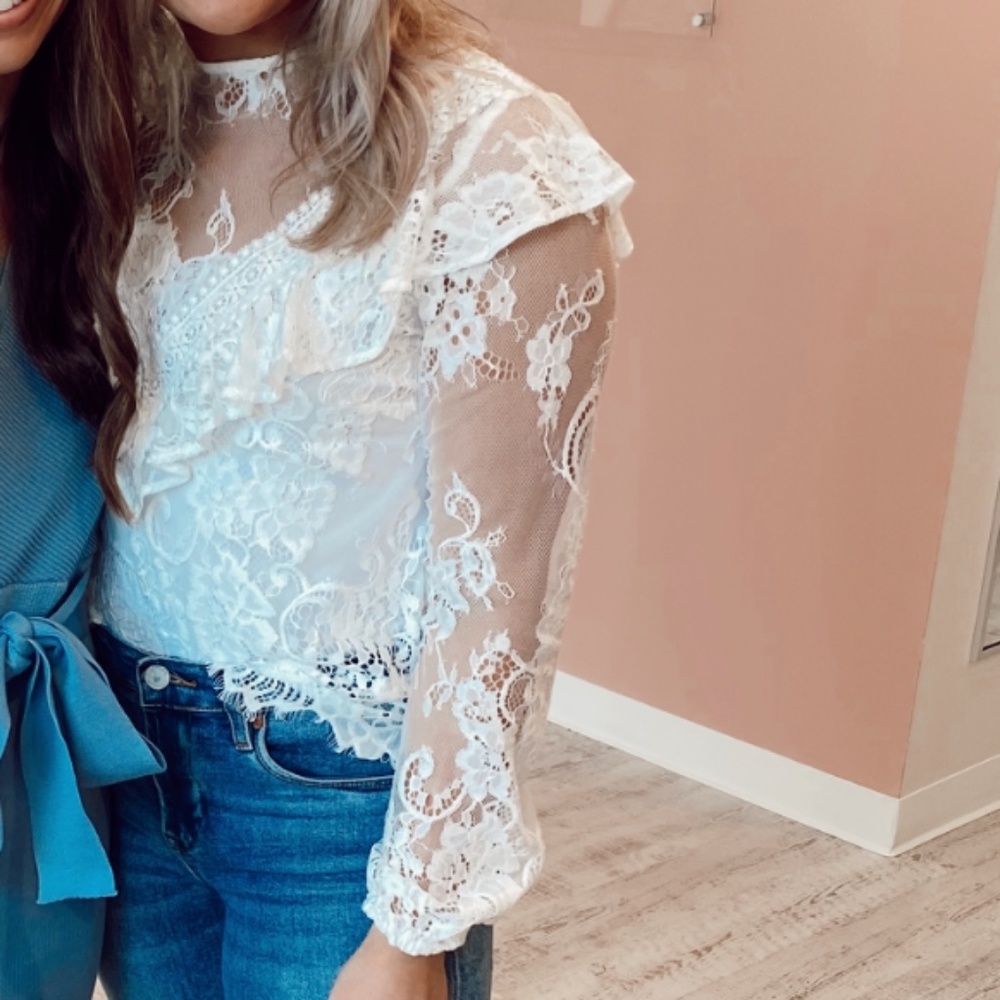 White lace long sleeve top